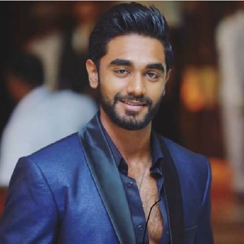 Actor Akila Danudhdara