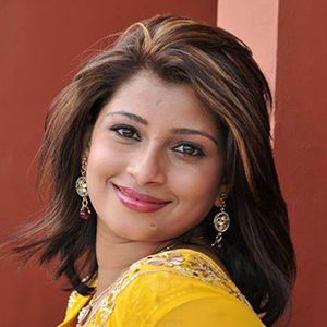 Actress Nadeesha Hemamali