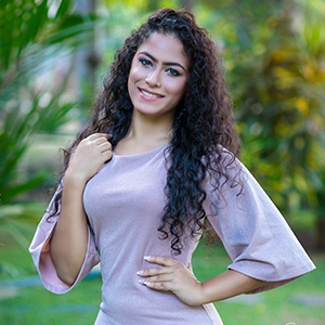 Actress Sandani Fernando