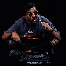 DJ Lunatic