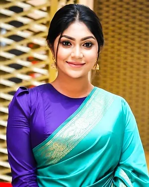 Nayomi Thakshila