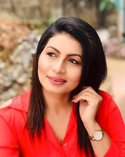 Roshana Ondachchi