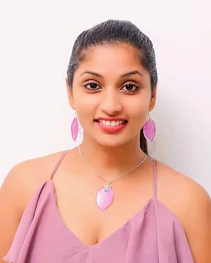 Nimmi Manohari